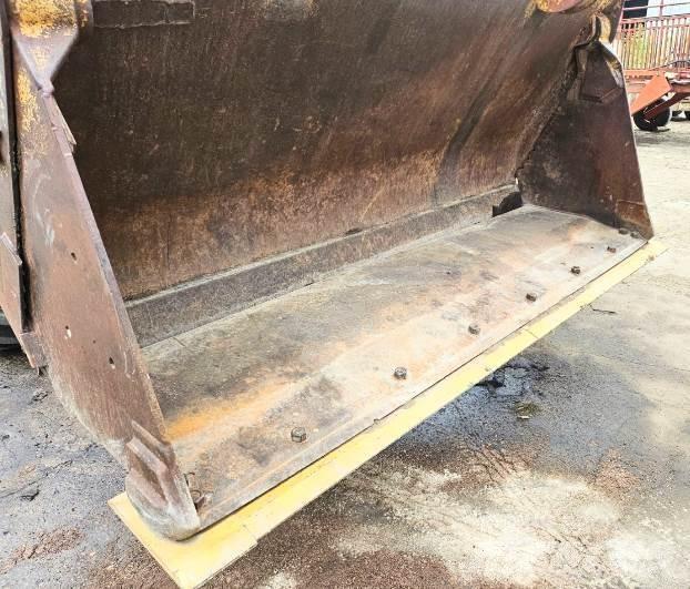 CAT 926E Carregadeiras de rodas