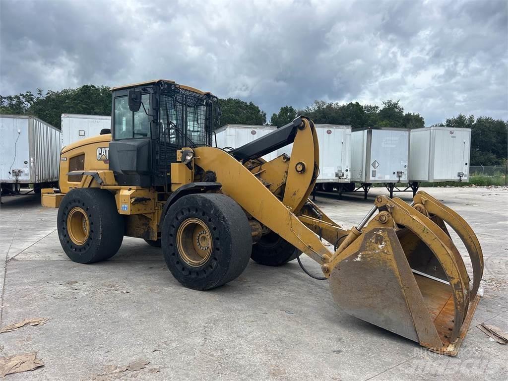 CAT 926M Carregadeiras de rodas
