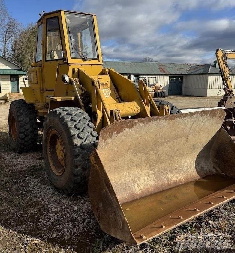 CAT 930 Carregadeiras de rodas