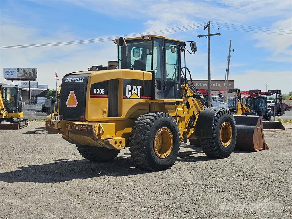 CAT 930G Carregadeiras de rodas