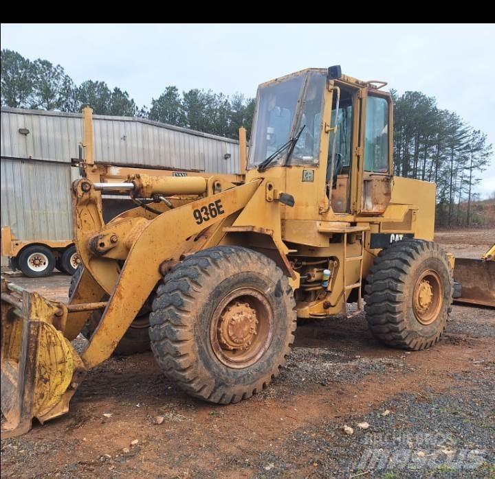 CAT 936E Carregadeiras de rodas