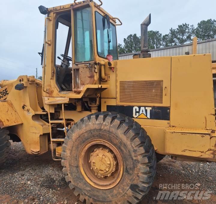 CAT 936E Carregadeiras de rodas