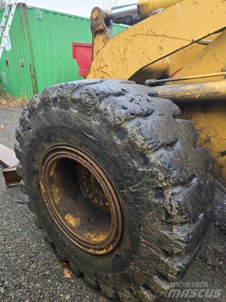 CAT 938F Carregadeiras de rodas