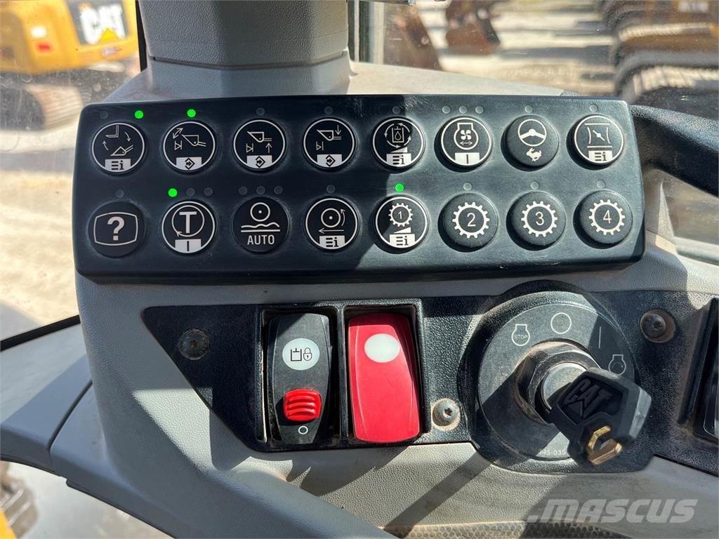 CAT 938K Carregadeiras de rodas