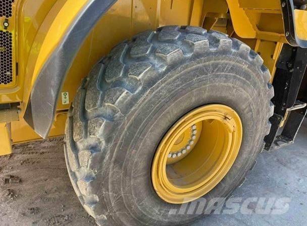CAT 950M Carregadeiras de rodas