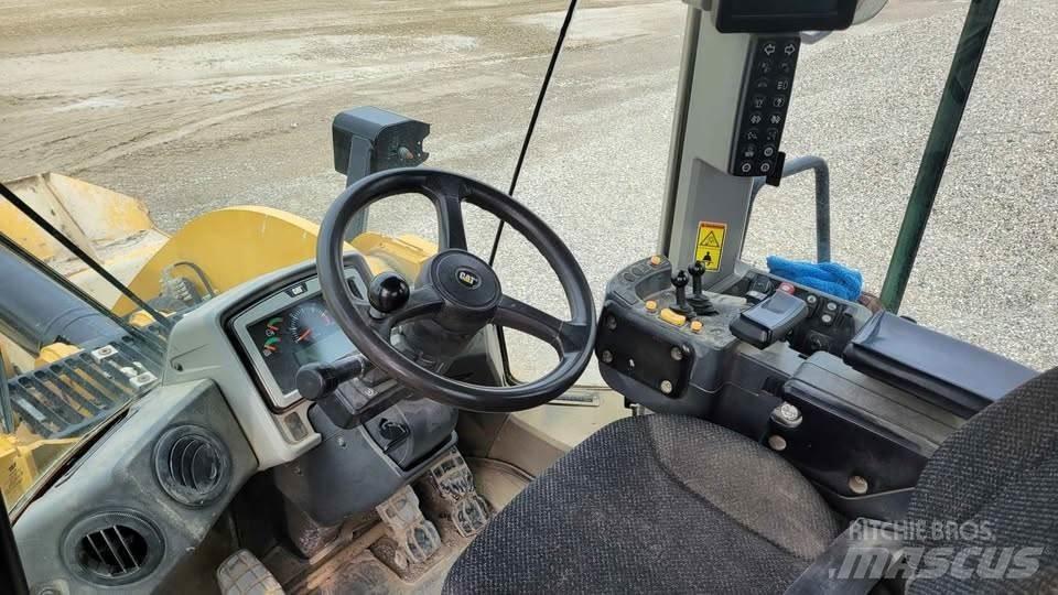 CAT 950M Carregadeiras de rodas