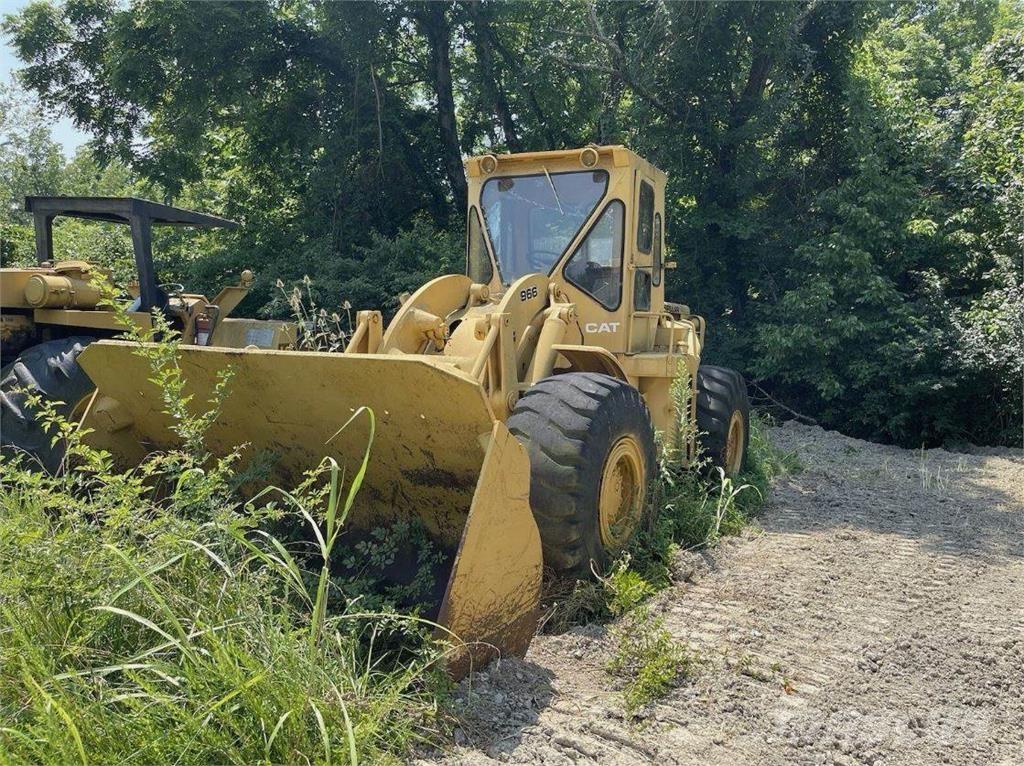 CAT 966 Carregadeiras de rodas