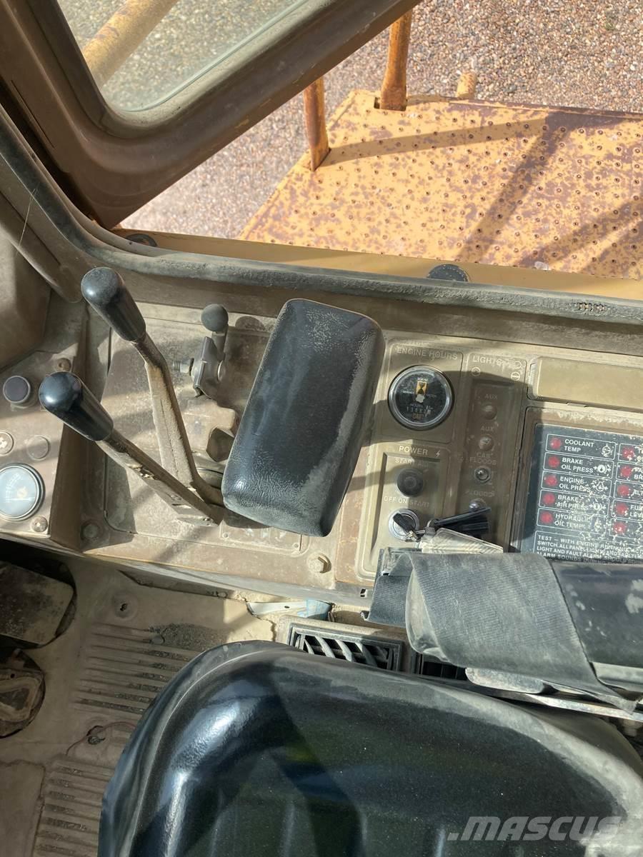 CAT 966D Carregadeiras de rodas