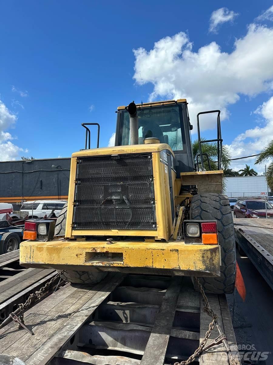 CAT 966G Carregadeiras de rodas