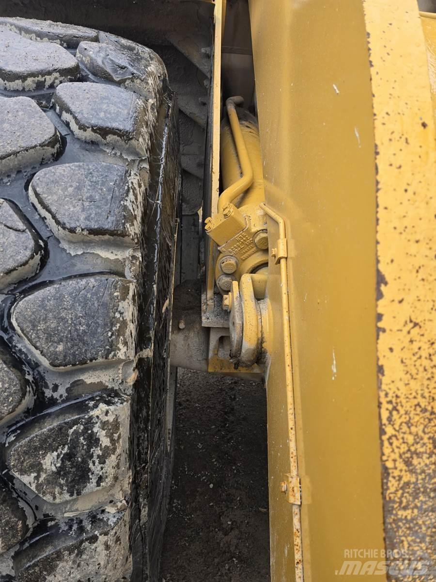 CAT 972H Carregadeiras de rodas