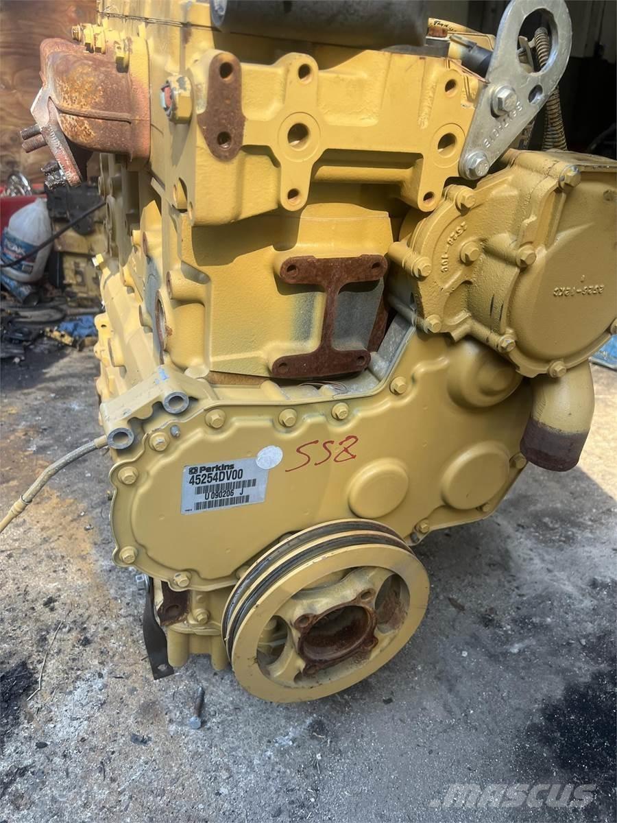 CAT C4.4 Motores