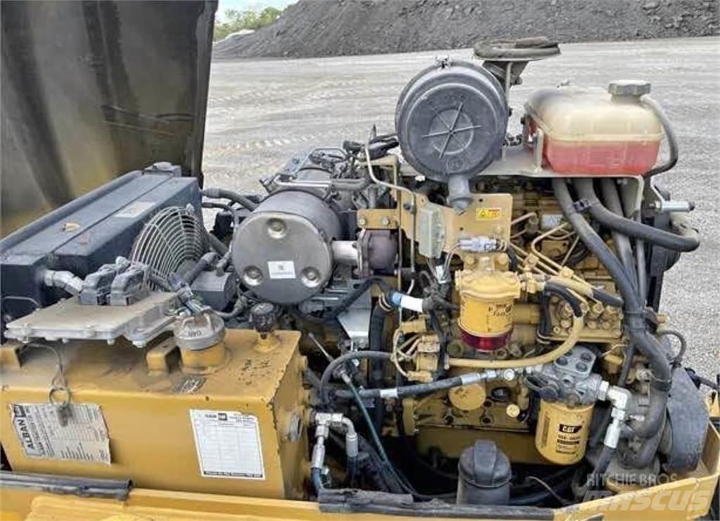 CAT CB34B Cilindros Compactadores monocilíndricos