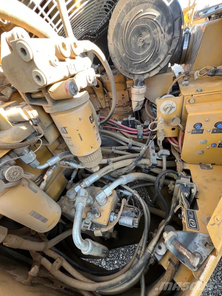 CAT CB54 Cilindros Compactadores monocilíndricos