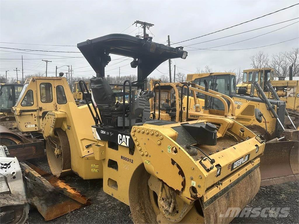 CAT CB54 Cilindros Compactadores monocilíndricos