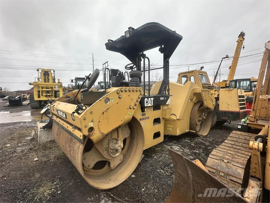 CAT CB54 Cilindros Compactadores monocilíndricos