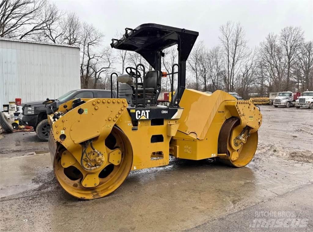 CAT CB64 Cilindros Compactadores monocilíndricos