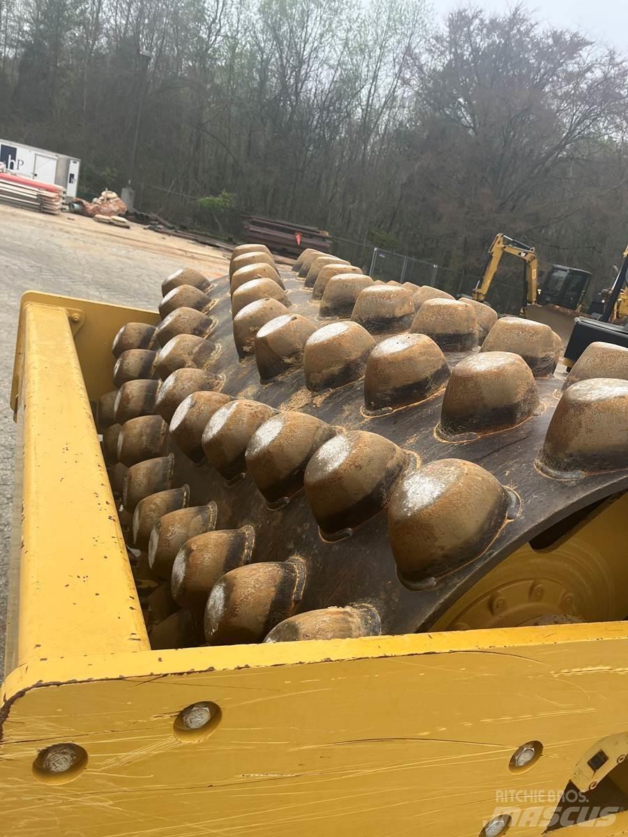 CAT CP54B Cilindros Compactadores monocilíndricos