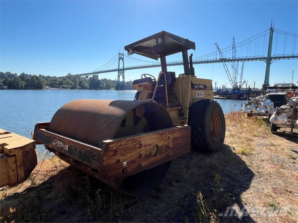 CAT CP563E Cilindros Compactadores monocilíndricos