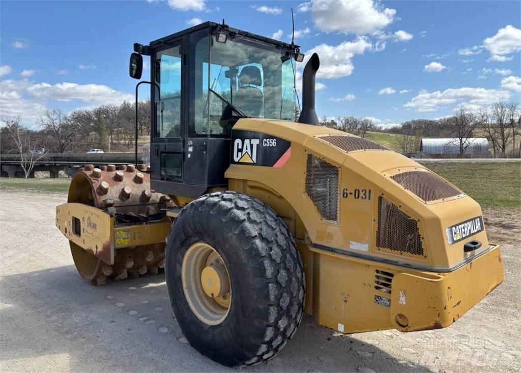 CAT CS56 Compactadores para terra