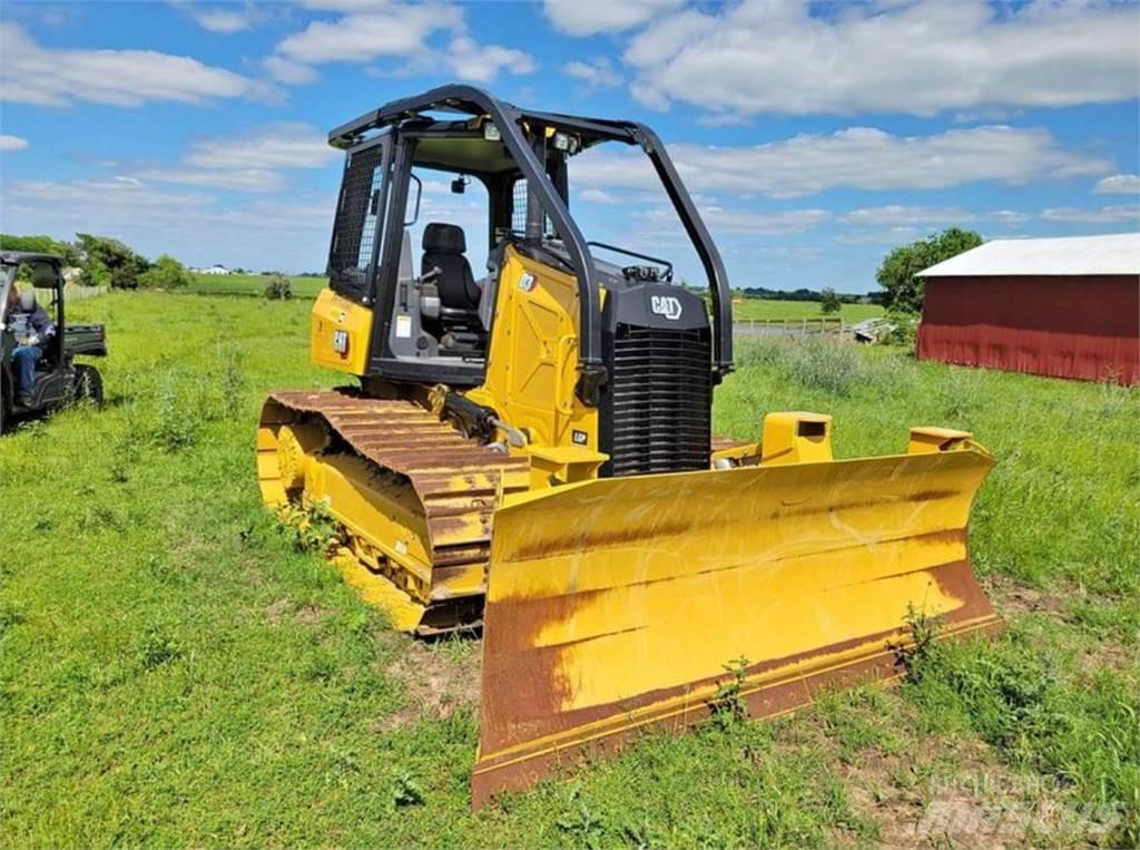 CAT D3 Dozers - Tratores rastos