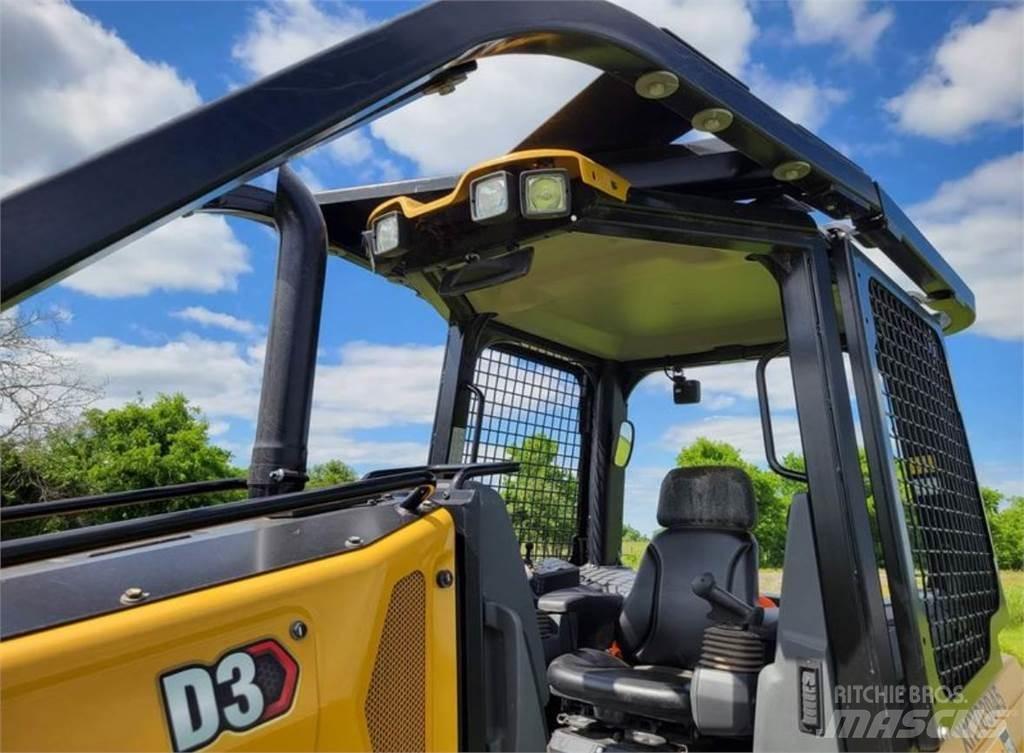 CAT D3 Dozers - Tratores rastos
