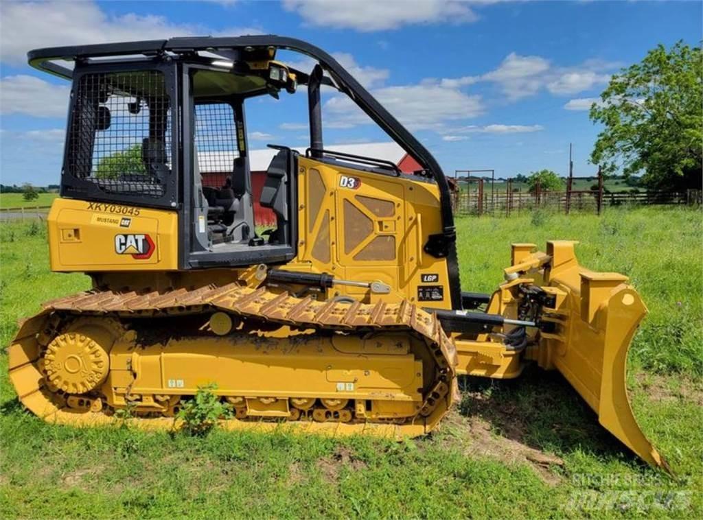 CAT D3 Dozers - Tratores rastos
