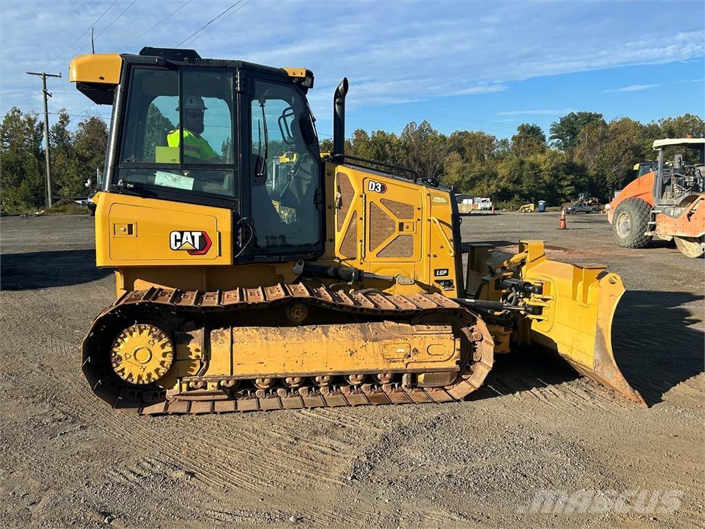 CAT D3 LGP Dozers - Tratores rastos