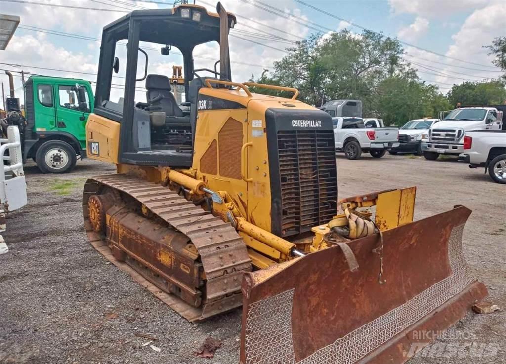 CAT D3K XL Dozers - Tratores rastos