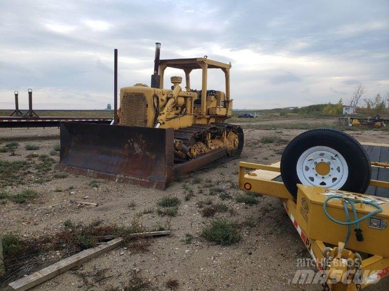 CAT D6C Dozers - Tratores rastos