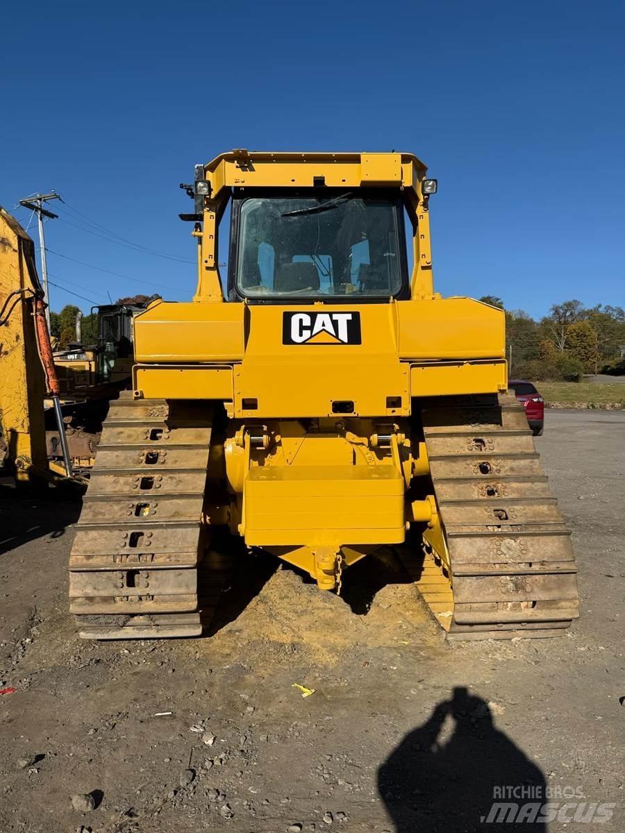 CAT D6T Dozers - Tratores rastos