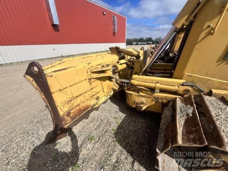 CAT D6T XW Dozers - Tratores rastos