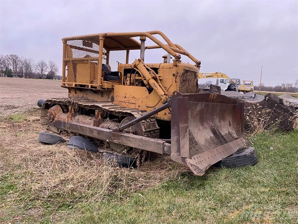CAT D7E Dozers - Tratores rastos