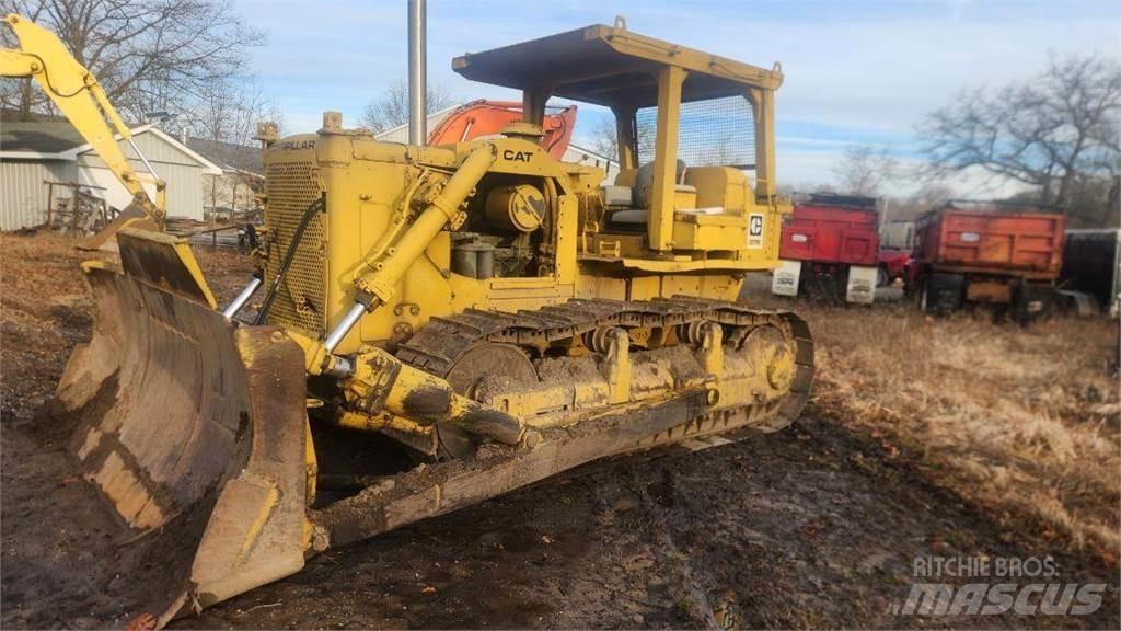 CAT D7F Dozers - Tratores rastos
