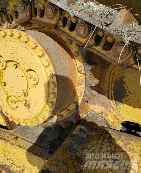 CAT D7R Dozers - Tratores rastos