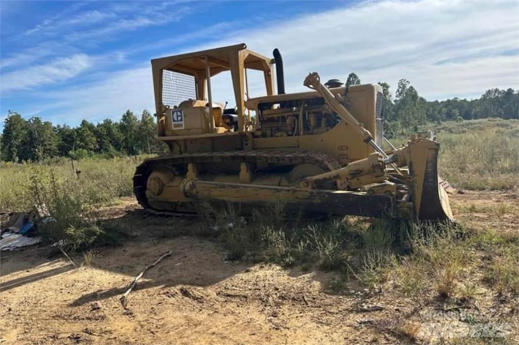 CAT D8H Dozers - Tratores rastos