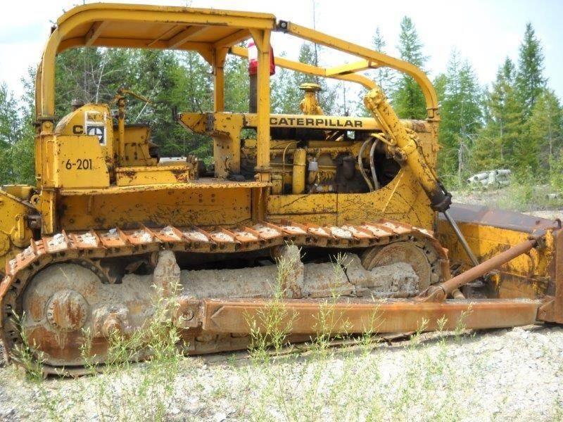 CAT D8H Dozers - Tratores rastos
