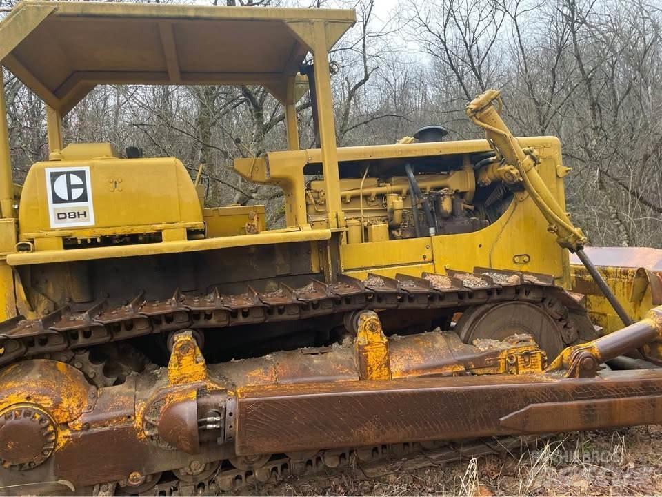 CAT D8H Dozers - Tratores rastos