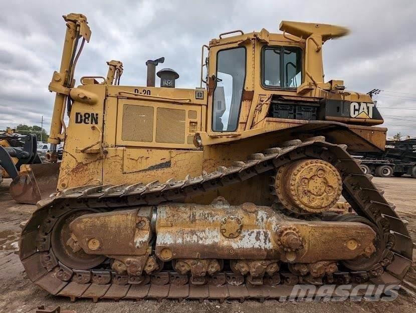 CAT D8N Dozers - Tratores rastos