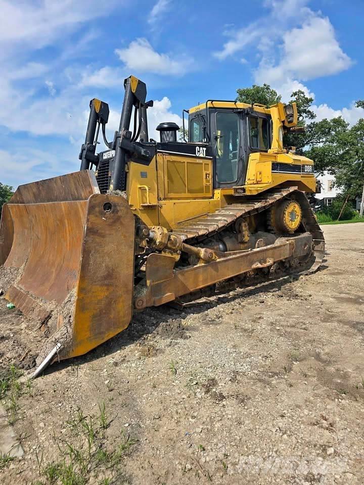CAT D8R Dozers - Tratores rastos