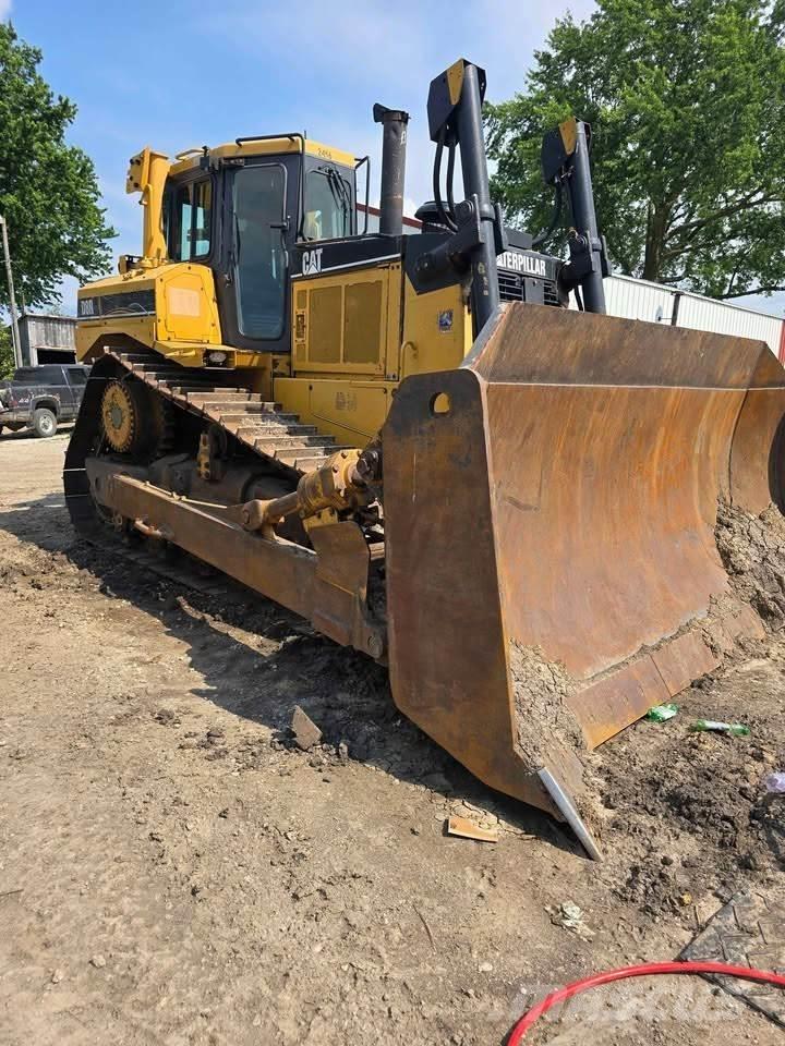 CAT D8R Dozers - Tratores rastos