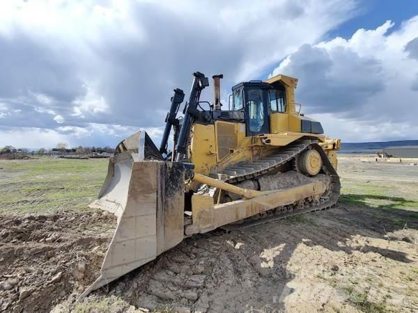 CAT D9N Dozers - Tratores rastos