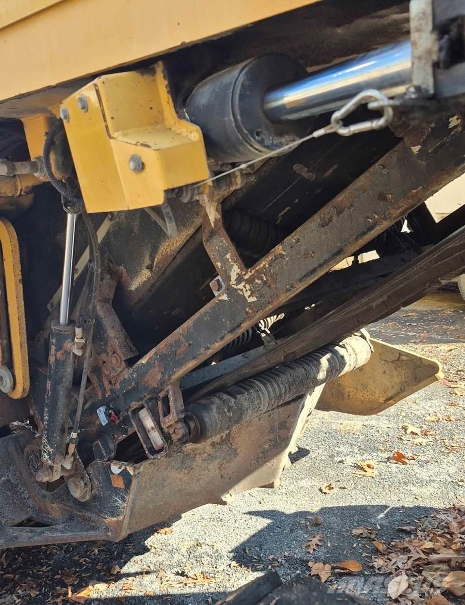 CAT PM200 Moinhos de asfalto a frio