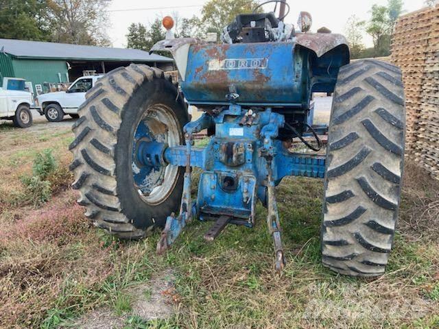 Ford 8000 Tratores Agrícolas usados