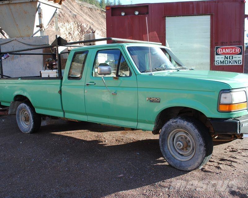 Ford F-250 Pick up de caixa aberta