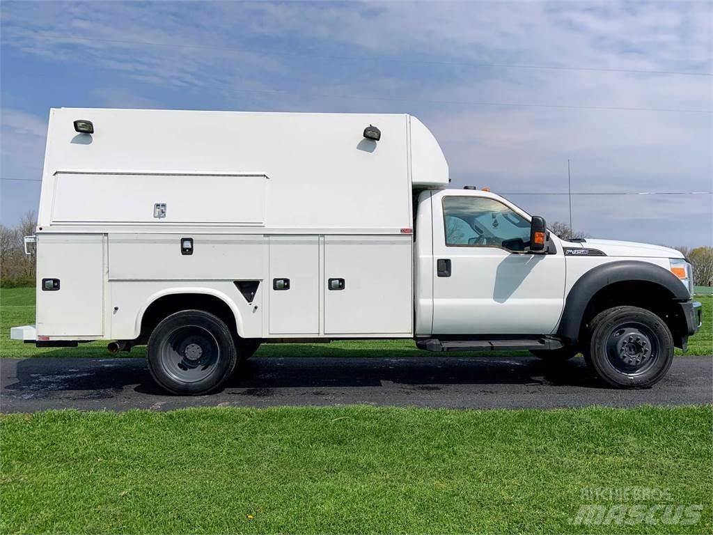 Ford F-450 Camiões Municipais / Uso Geral