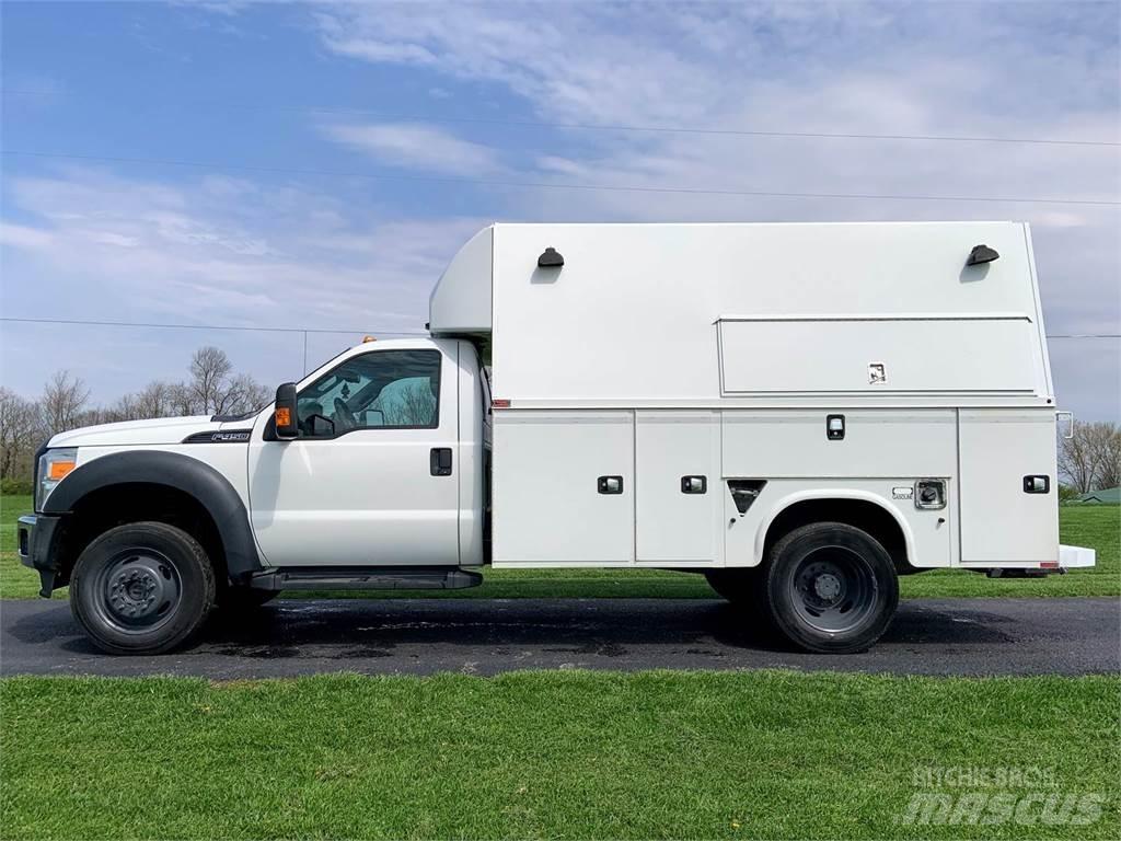 Ford F-450 Camiões Municipais / Uso Geral