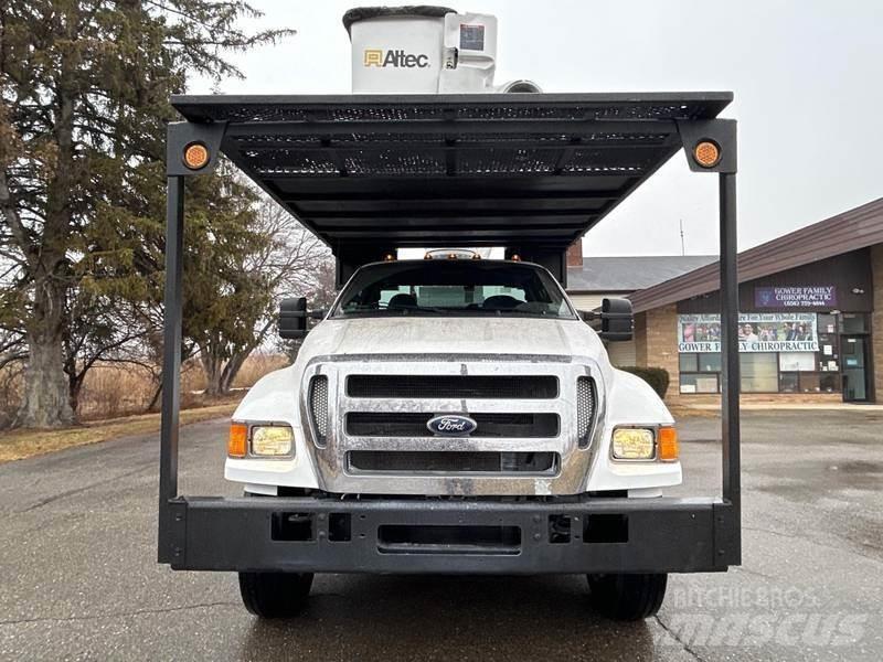 Ford F-750 Plataformas aéreas montadas em camião