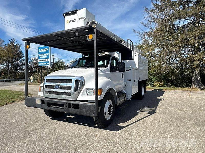 Ford F-750 Plataformas aéreas montadas em camião