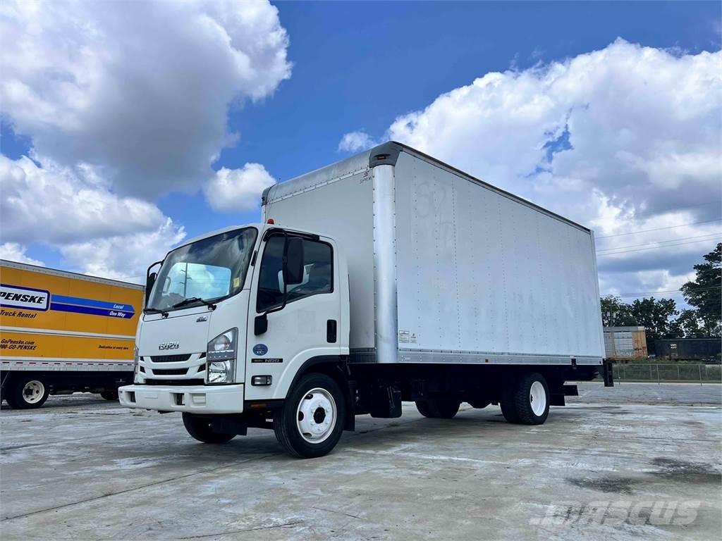 Isuzu NRR Caminhões de caixa fechada