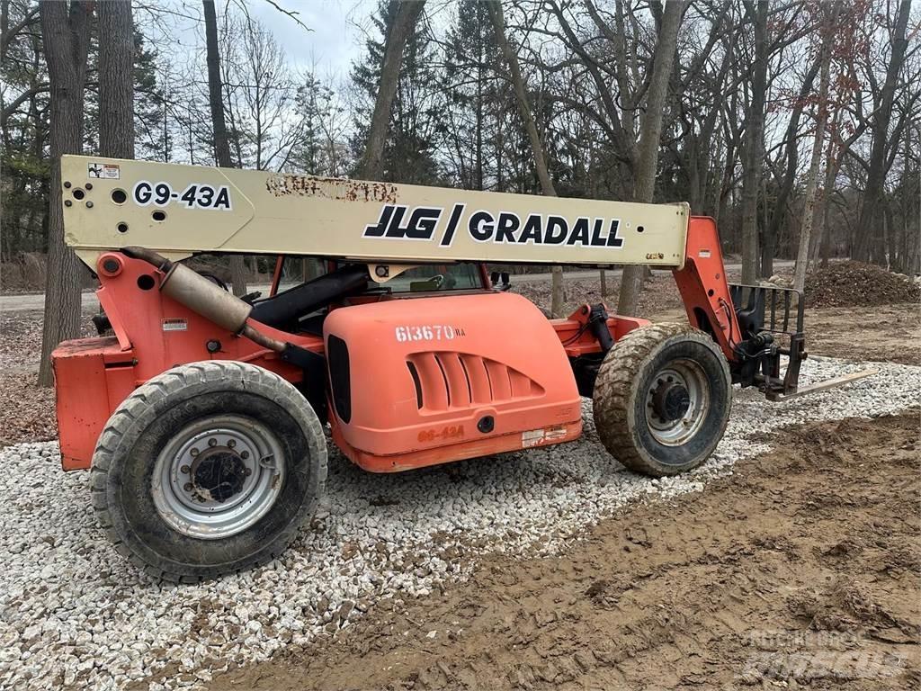 JLG G9-43A Manipulador telescópico